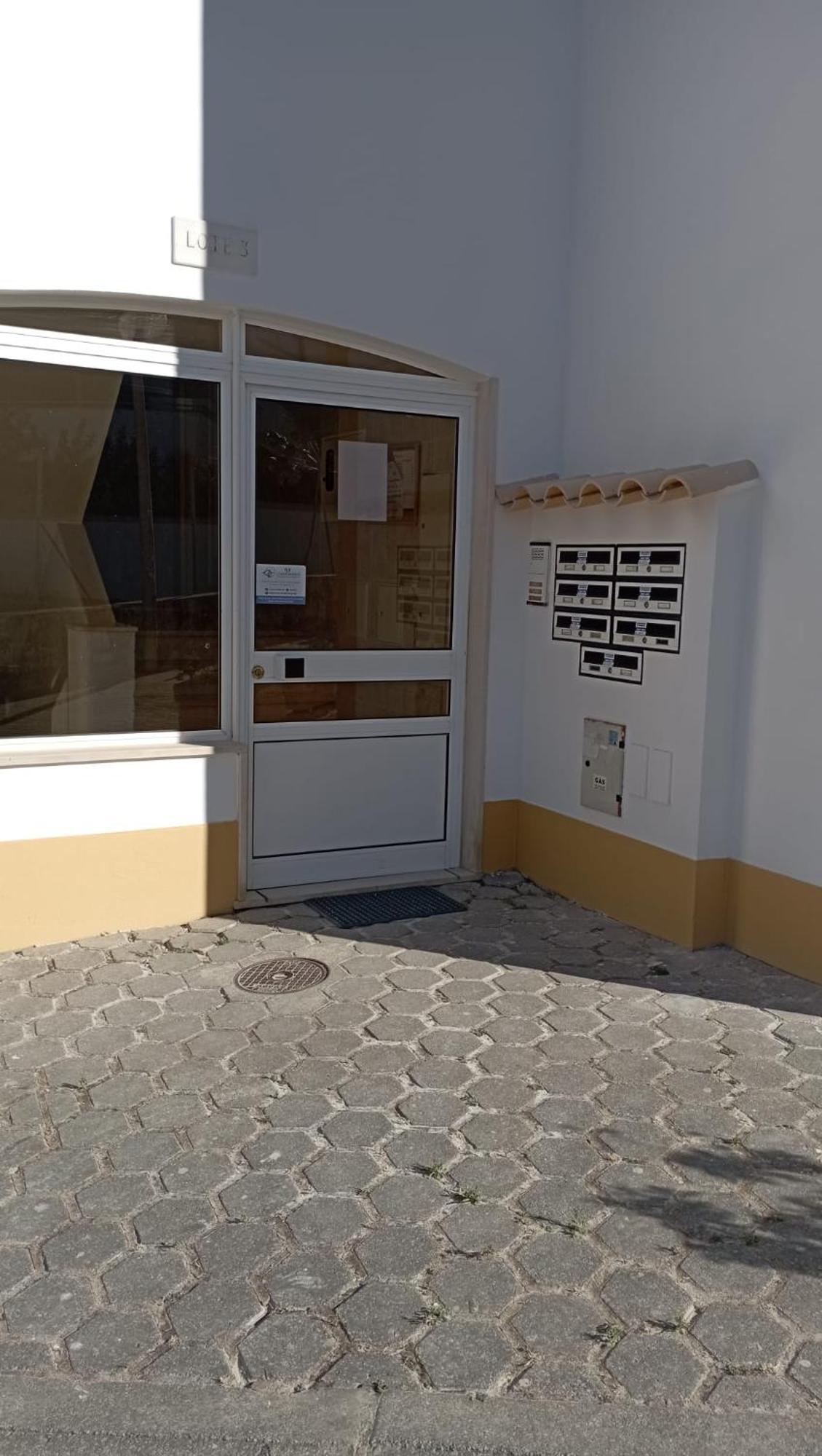 Zawaiaroom Lagos Exteriör bild